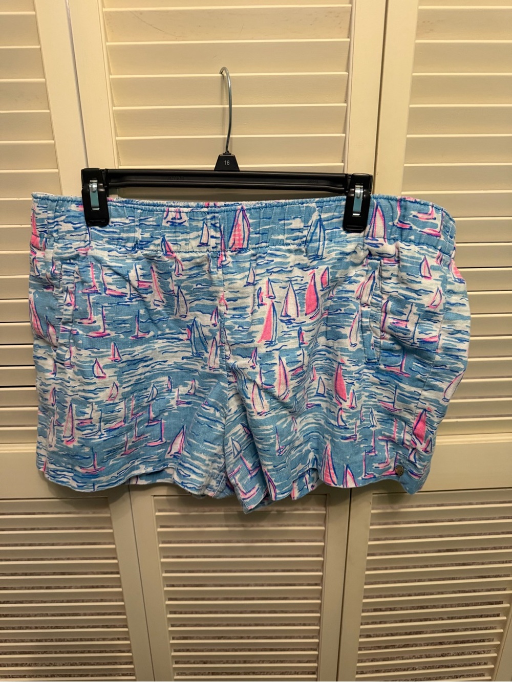 Lilly Pulitzer Sailboat Print Shorts – Plus Size